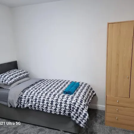 Upper Castle House Apartment